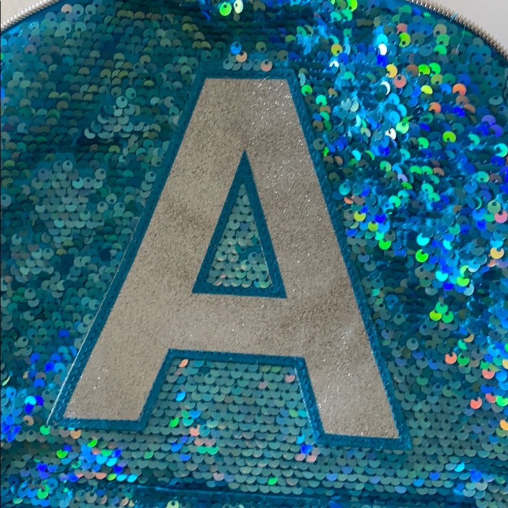 Sequined Backpack - Picture 2 of 6